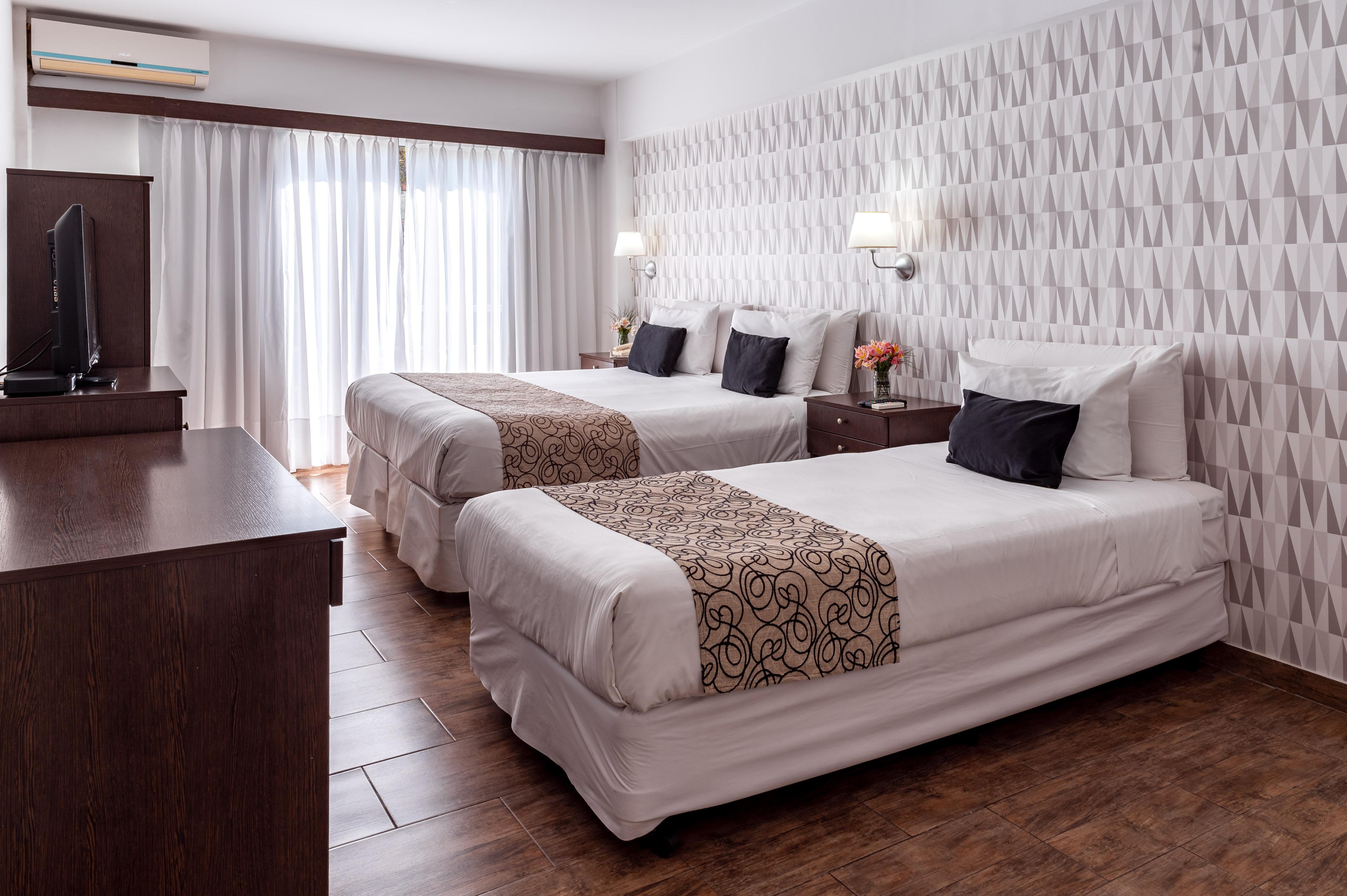 Ker Belgrano Hotel Буенос Айрес Екстериор снимка