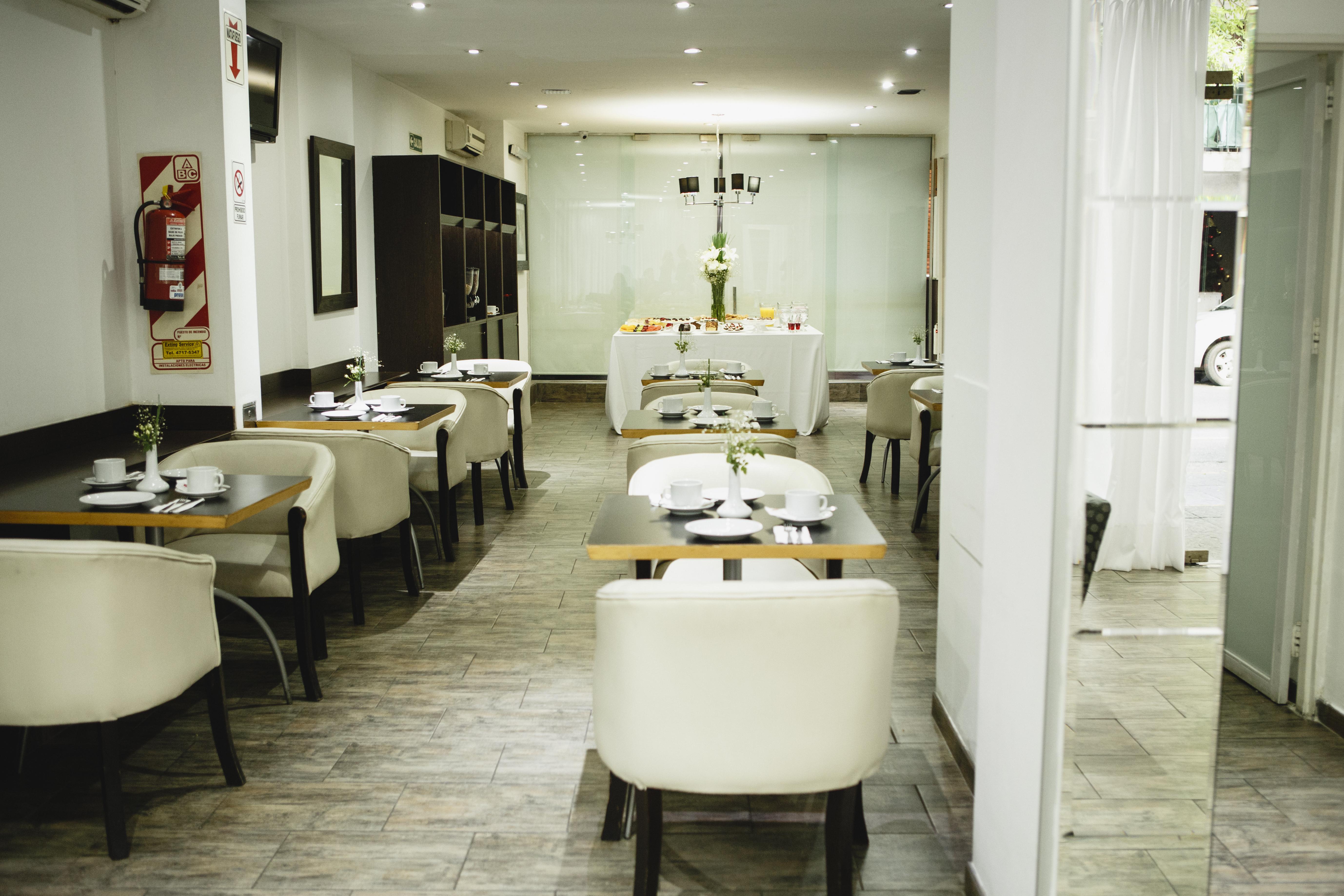 Ker Belgrano Hotel Буенос Айрес Екстериор снимка